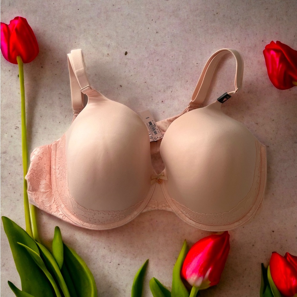 Light pink body by Victoria bra.